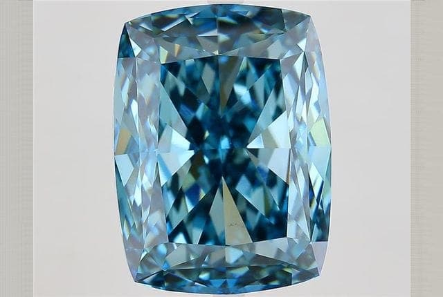 IGI | 15.69ct | Cushion | FANCY | VS1 | Very Good