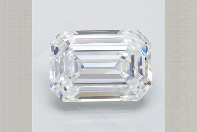 3.15ct | Emerald | D | VVS1 | Excellent