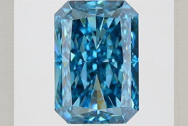 IGI | 2.83ct | Radiant | FANCY | VVS2 | Very Good