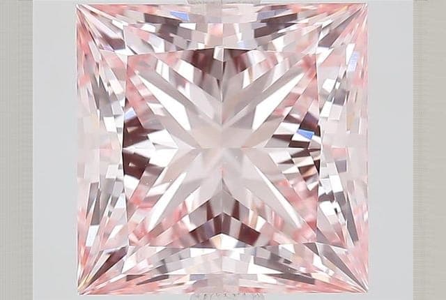 3.97ct | Princess | FANCY | VS1 | Very Good