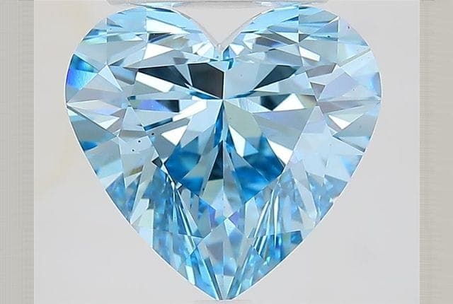 IGI | 4.26ct | Heart | FANCY | VS1 | Very Good