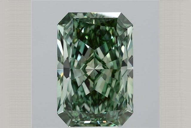 8.51ct | Radiant | FANCY | VVS2 | Excellent