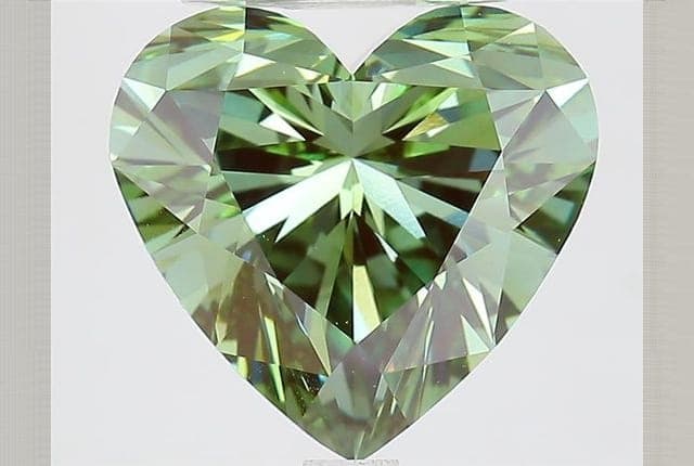 IGI | 4.7ct | Heart | FANCY | VVS2 | Very Good
