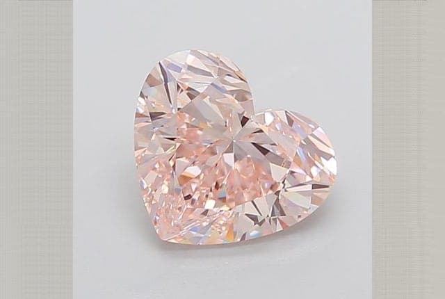 IGI | 4.34ct | Heart | FANCY | VS1 | Very Good