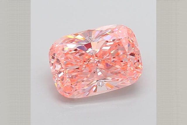 IGI | 6.87ct | Cushion | FANCY | VS1 | Very Good