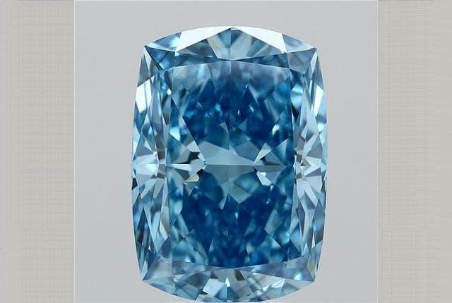 6.17ct | Cushion | FANCY | VS1 | Very Good