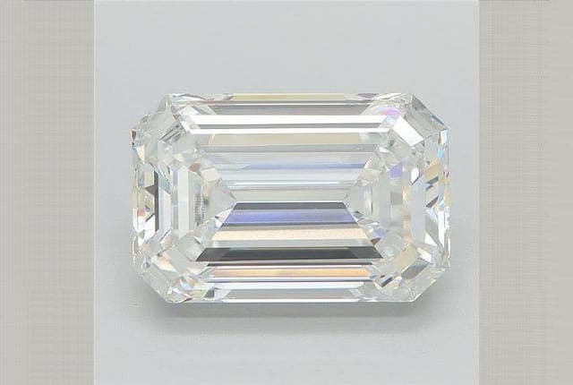 3.57ct | Emerald | D | VVS2 | Very Good