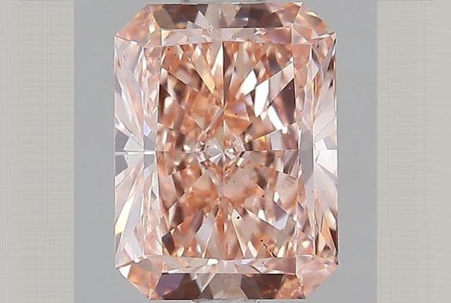 IGI | 3.49ct | Radiant | FANCY | VS2 | Very Good