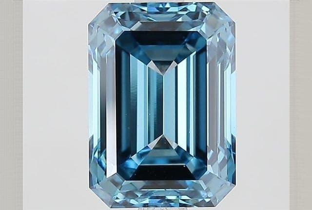 IGI | 2.67ct | Emerald | FANCY | VS1 | Good