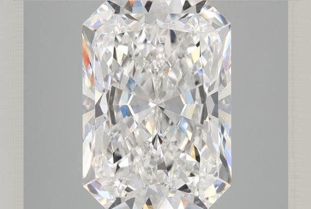 3.54ct | Radiant | D | VVS2 | Excellent