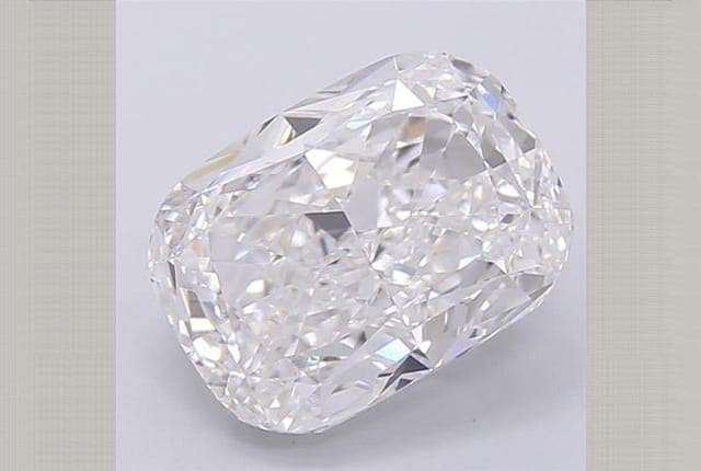 IGI | 2.8ct | Cushion | D | VVS2 | Ideal