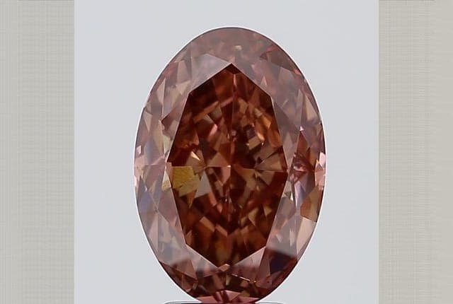 IGI | 4.71ct | Oval | FANCY | VS2 | Very Good