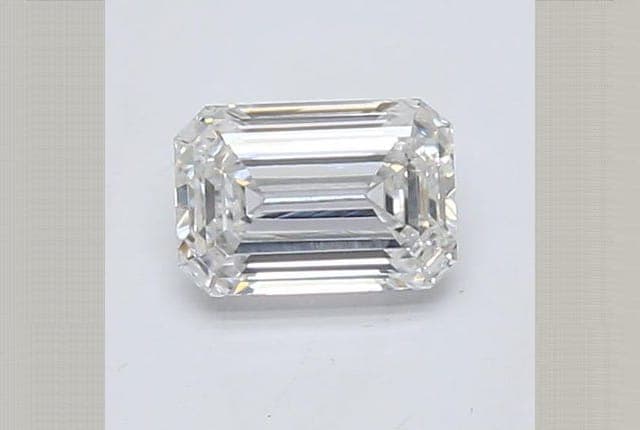 IGI | 0.72ct | Emerald | E | VS1 | Excellent