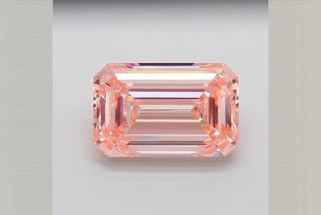 IGI | 15.31ct | Emerald | FANCY | VS1 | Very Good