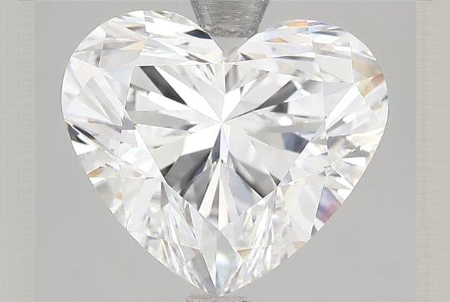 3.51ct | Heart | E | VVS2 | Excellent