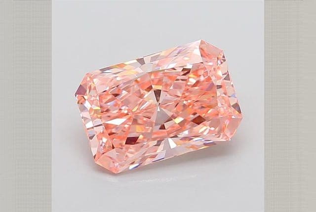 IGI | 7.5ct | Radiant | FANCY | VS1 | Very Good