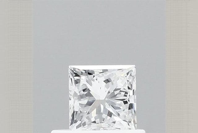 0.49ct | Princess | E | VS1 | Very Good
