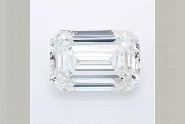 6.26ct | Emerald | E | VVS2 | Ideal