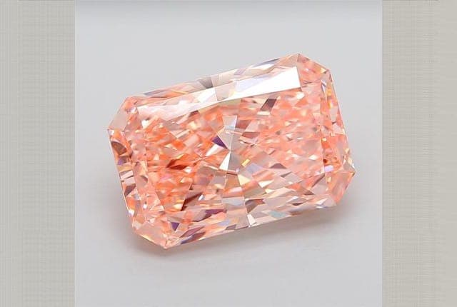 IGI | 12.31ct | Radiant | FANCY | VS1 | Very Good