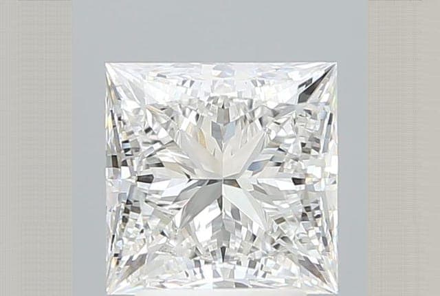 IGI | 3.14ct | Princess | E | VVS2 | Very Good
