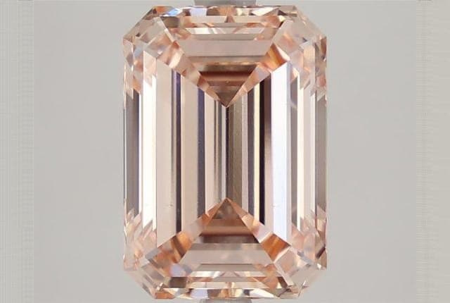 4.06ct | Emerald | FANCY | VS1 | Very Good