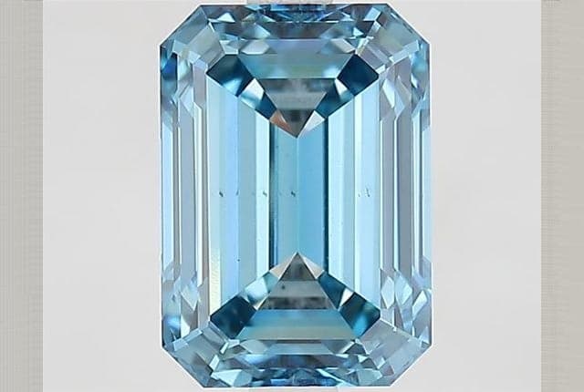 IGI | 3.33ct | Emerald | FANCY | VS2 | Good