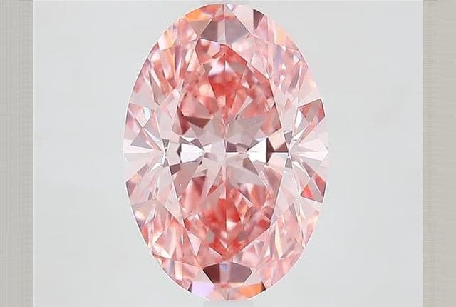 IGI | 4.41ct | Oval | FANCY | VS1 | Very Good