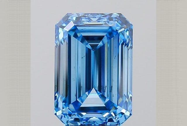 IGI | 3.58ct | Emerald | FANCY | VS2 | Very Good