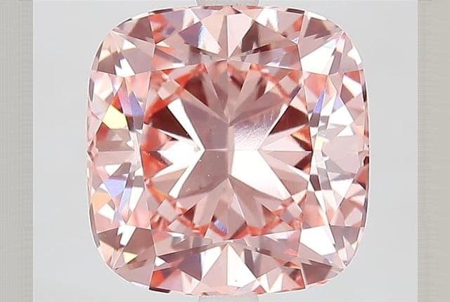 IGI | 5.35ct | Cushion | FANCY | VVS2 | Very Good