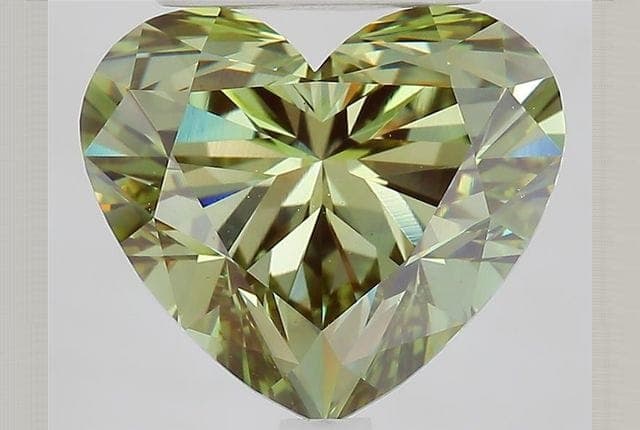 IGI | 4.7ct | Heart | FANCY | VS1 | Very Good