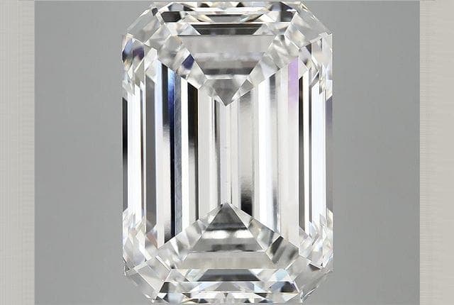 15.68ct | Emerald | F | VVS2 | Ideal