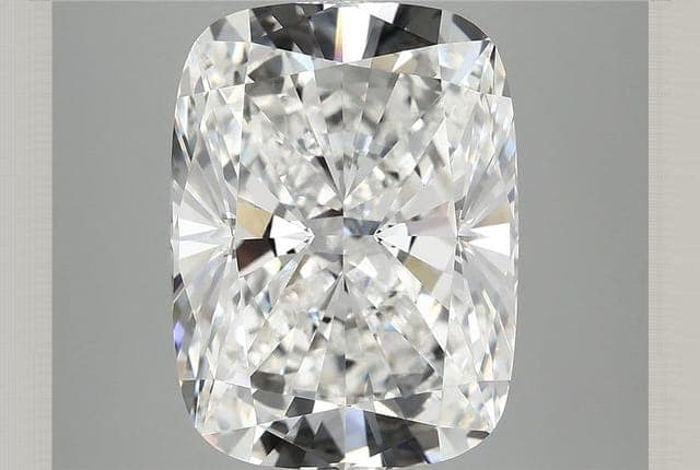 8.43ct | Cushion | E | VVS2 | Excellent