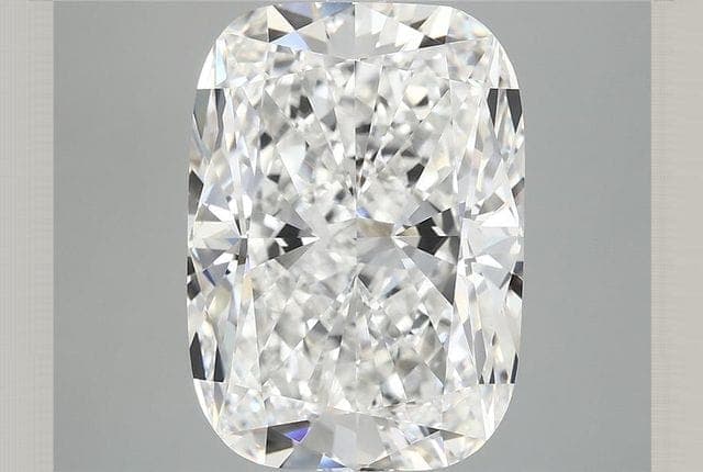 8.2ct | Cushion | E | VVS2 | Excellent
