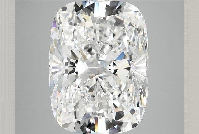 8.61ct | Cushion | E | VVS2 | Excellent