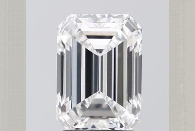 2.57ct | Emerald | E | VS1 | Excellent