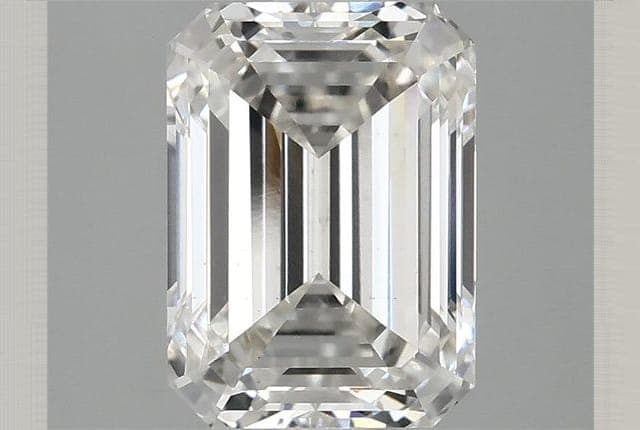 2.81ct | Emerald | G | VS1 | Very Good