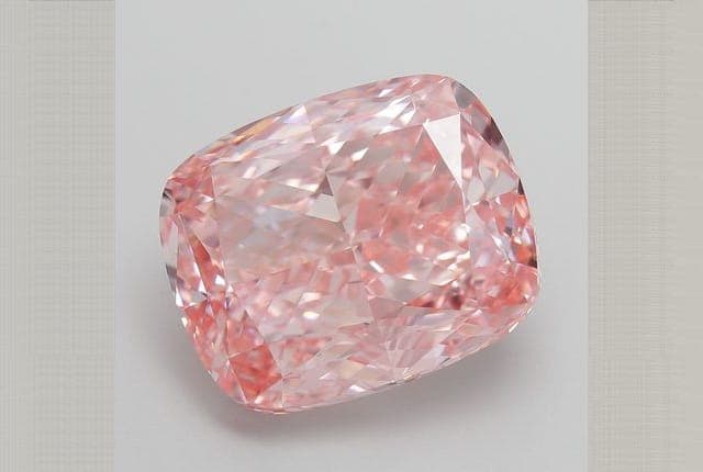 IGI | 15.55ct | Cushion | FANCY | VVS2 | Very Good