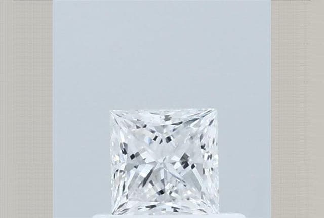 0.42ct | Princess | D | VS1 | Very Good