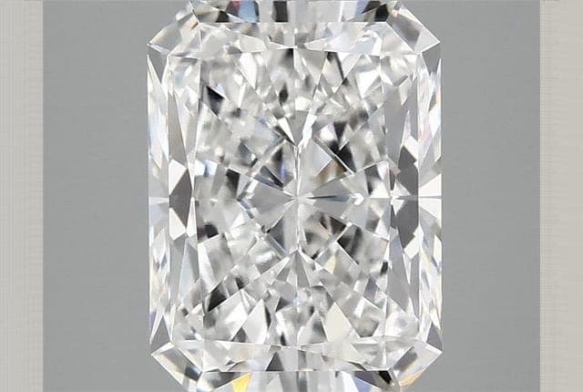IGI | 2.86ct | Radiant | E | VS1 | Excellent
