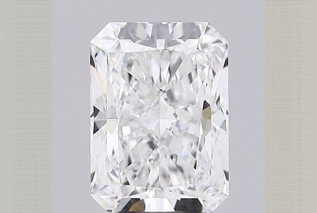 2.71ct | Radiant | E | VS1 | Very Good