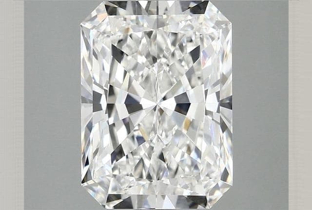 IGI | 2.87ct | Radiant | D | VS1 | Excellent