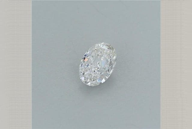 0.4ct | Oval | E | VS2 | Good