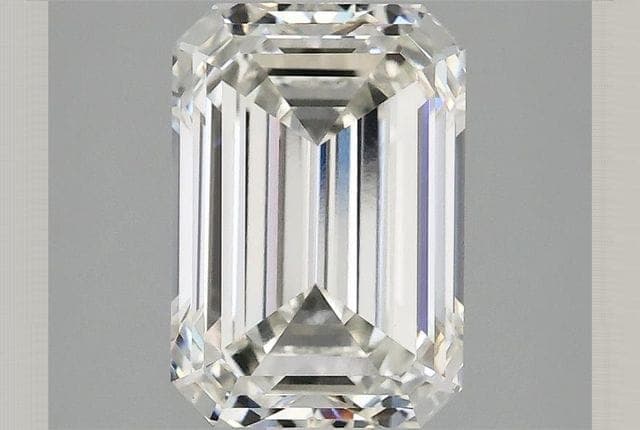 2.58ct | Emerald | H | VS1 | Very Good