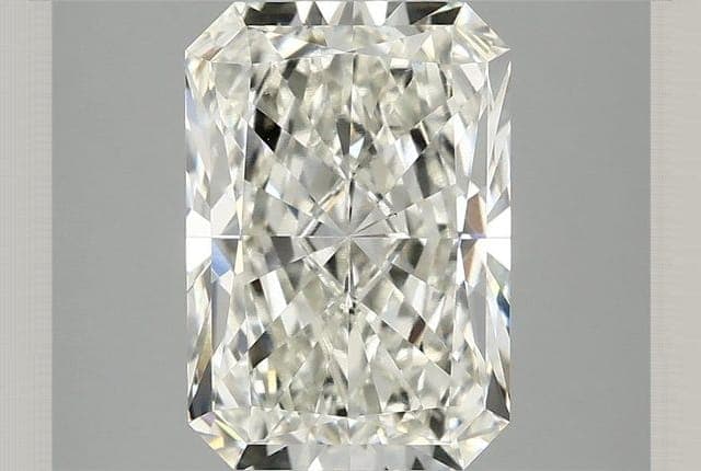 IGI | 2.92ct | Radiant | I | VS1 | Very Good