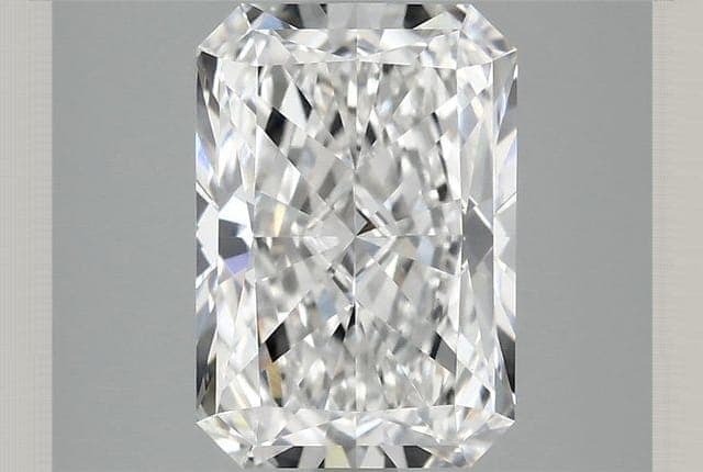 IGI | 2.88ct | Radiant | E | VS1 | Ideal