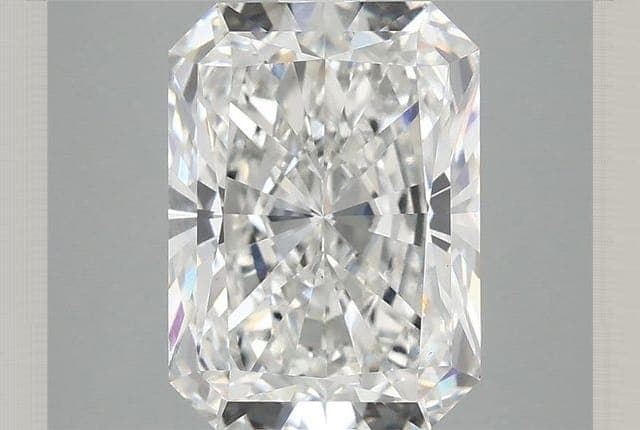 3.51ct | Radiant | F | VS2 | Excellent