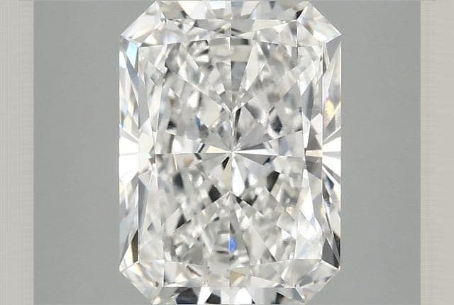 IGI | 2.84ct | Radiant | G | VS2 | Very Good