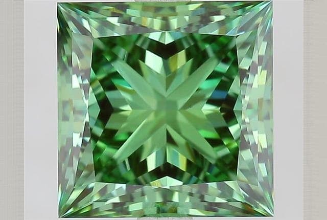 IGI | 3.39ct | Princess | FANCY | VS1 | Very Good