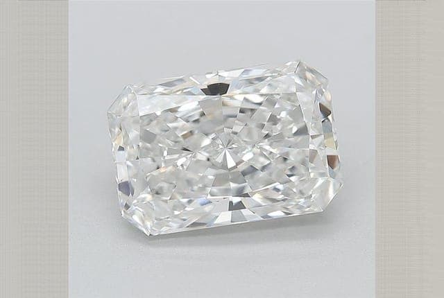 4.36ct | Radiant | E | VVS2 | Excellent