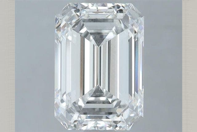 IGI | 2.4ct | Emerald | E | VS1 | Very Good